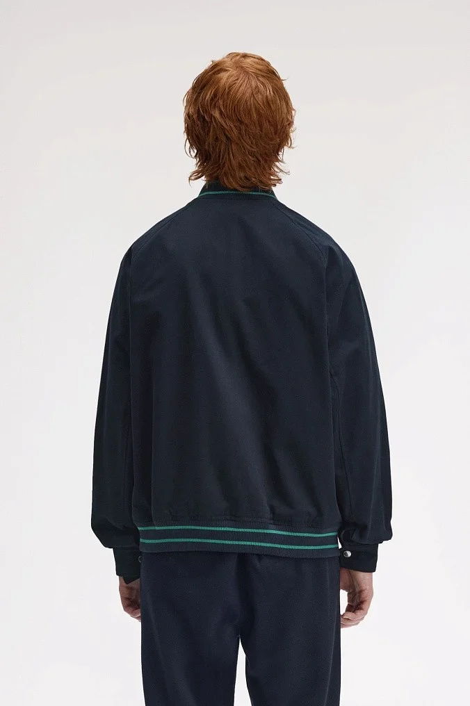 Бомбер Fred Perry Tennis Badge Bomber Jacket